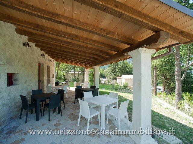 Villa in vendita a Ascoli Piceno