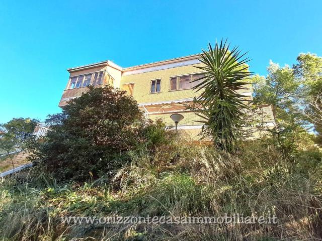 Villa in vendita a Ascoli Piceno AP