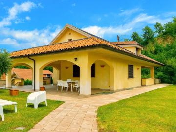 Villa in vendita a Ascoli Piceno AP