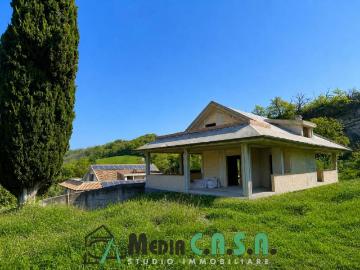 Villa in vendita a Ascoli Piceno AP