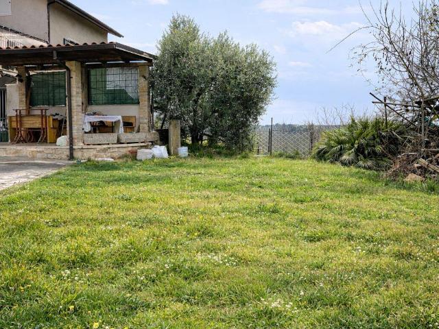 Villa in vendita a Ascoli Piceno AP