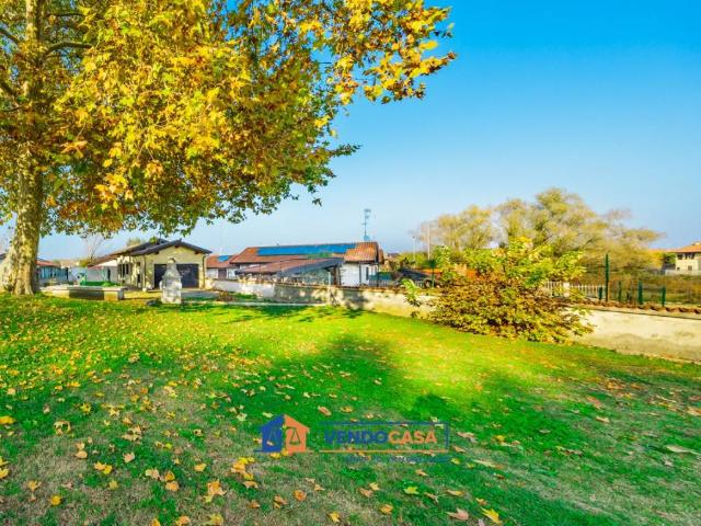 Villa in vendita a Asigliano Vercellese VC