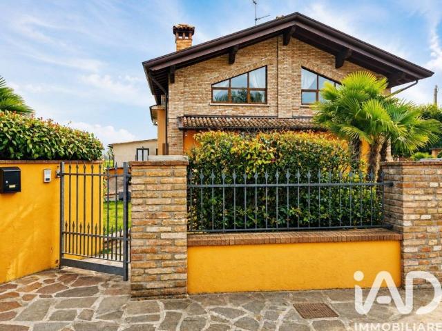 Villa in vendita a Asola MN