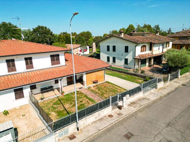 Villa in vendita a Asola MN