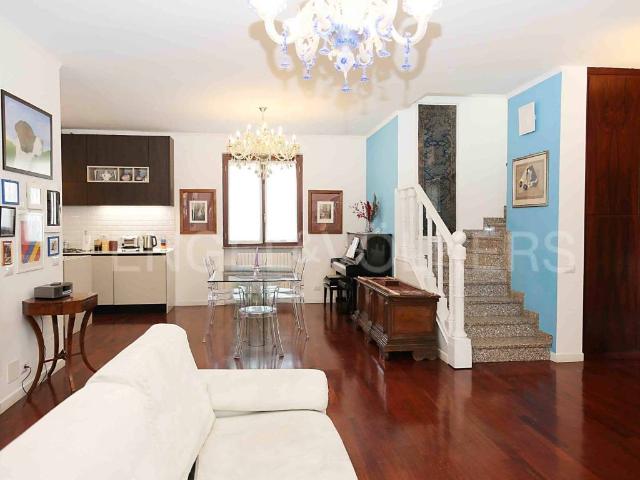 Villa in vendita a Assago MI