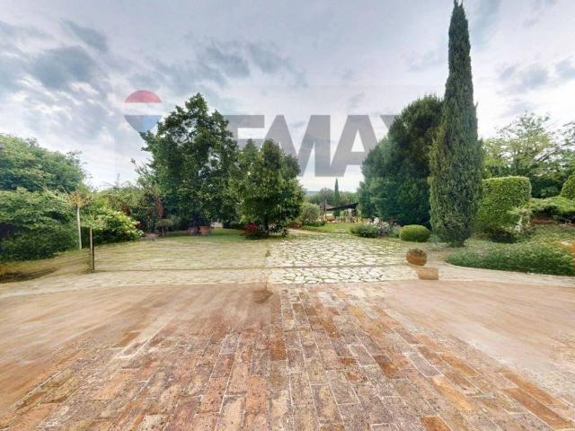 Villa in vendita a Assisi PG