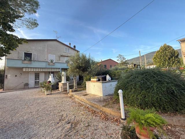 Villa in vendita a Assisi PG
