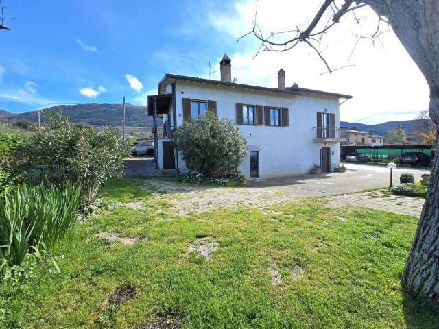 Villa in vendita a Assisi PG