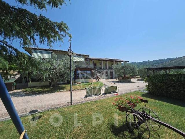 Villa in vendita a Assisi PG