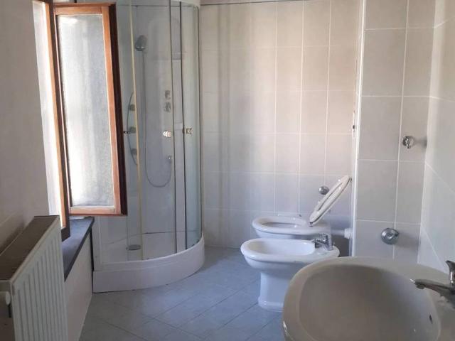 Villa in vendita a Attimis UD