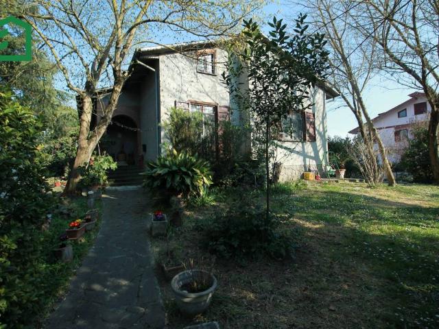 Villa in vendita a Attigliano TR