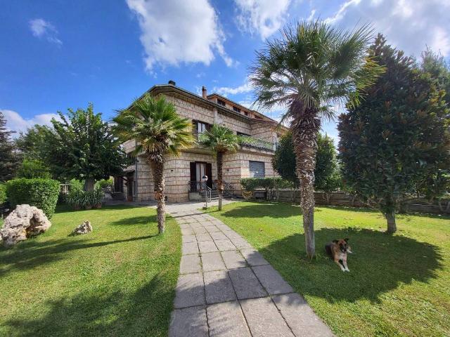 Villa in vendita a Attigliano TR