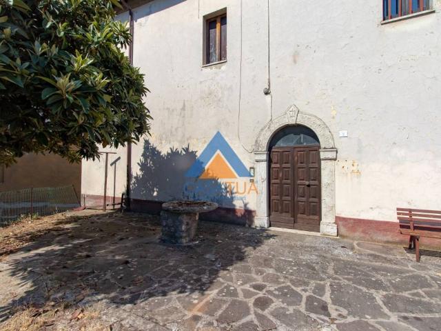 Villa in vendita a Attigliano TR