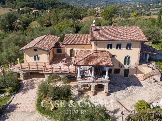 Villa in vendita a Atina FR