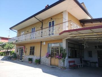 Villa in vendita a Atripalda AV