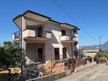Villa in vendita a Atripalda AV