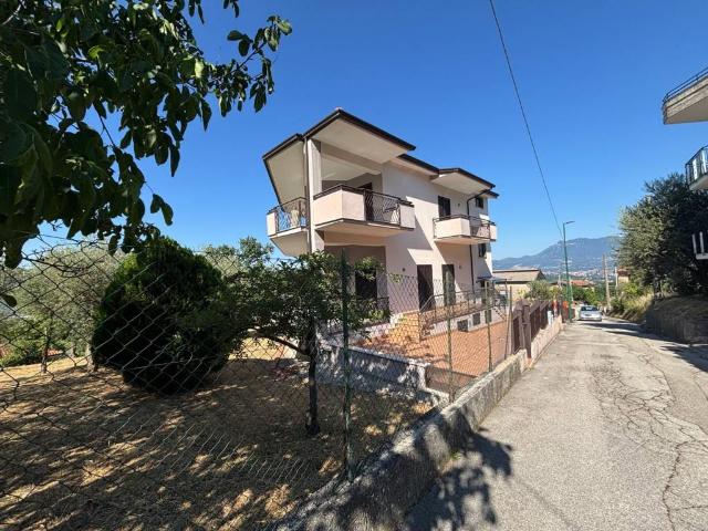 Villa in vendita a Atripalda AV