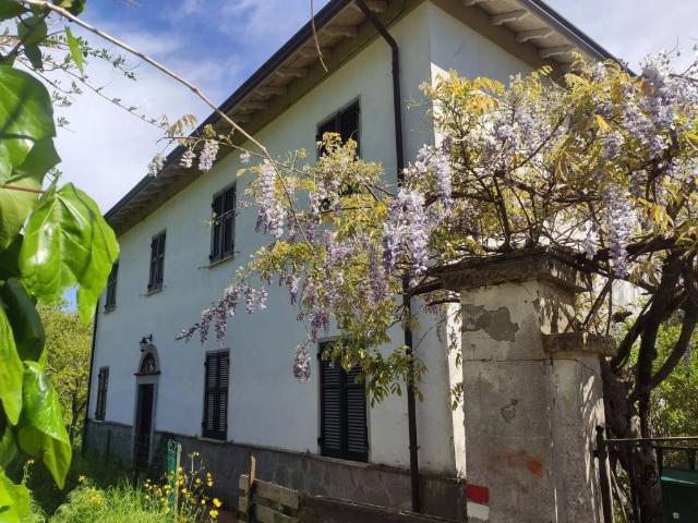 Villa in vendita a Aulla MS