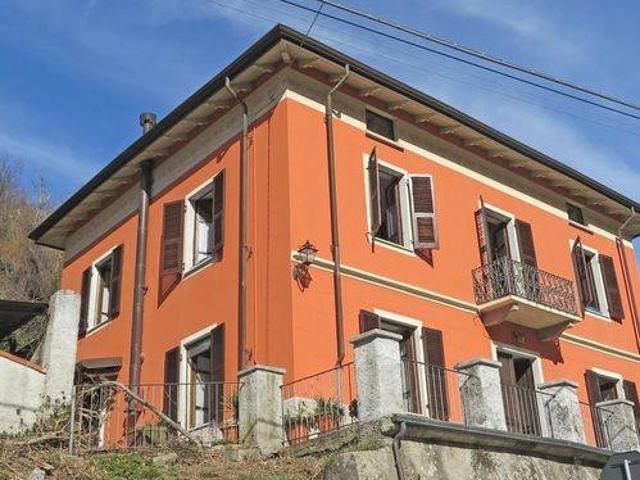Villa in vendita a Aulla MS