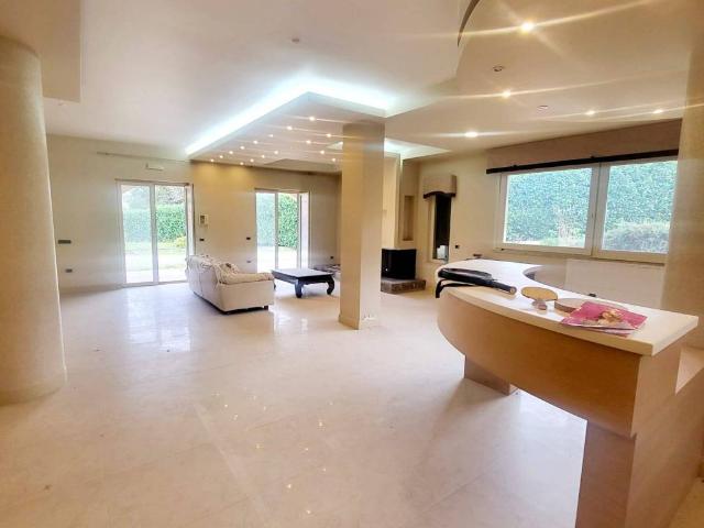 Villa in vendita a Avellino AV