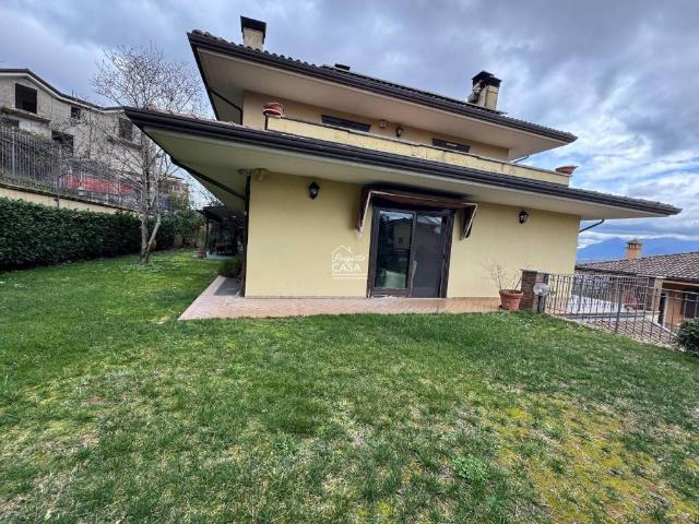 Villa in vendita a Avellino AV