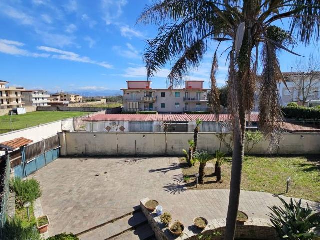 Villa in vendita a Aversa CE