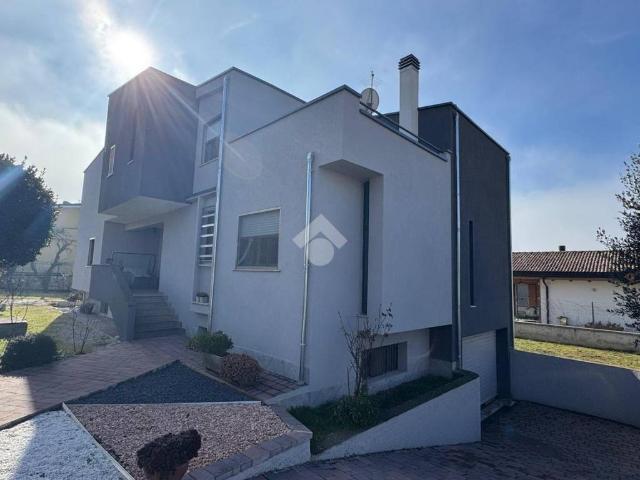 Villa in vendita a Avezzano AQ