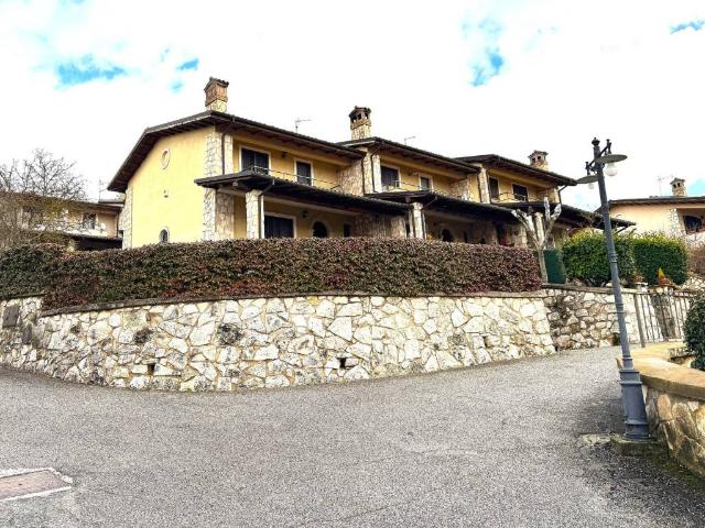 Villa in vendita a Avezzano AQ