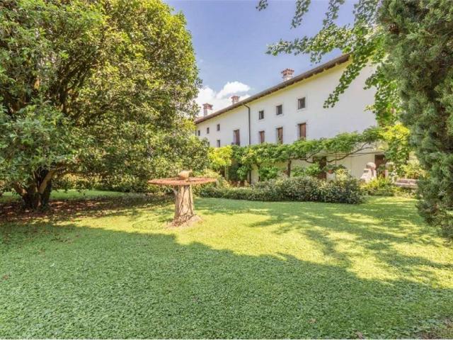 Villa in vendita a Aviano PN