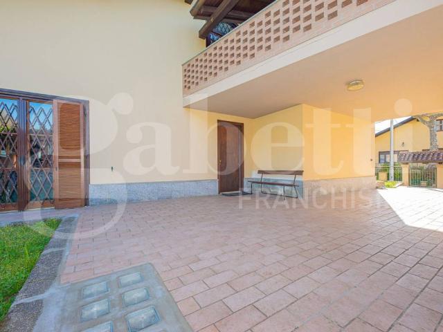 Villa in vendita a Avigliana TO