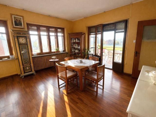 Villa in vendita a Sant'Ambrogio di Torino TO