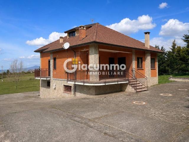 Villa in vendita a Avigliano PZ