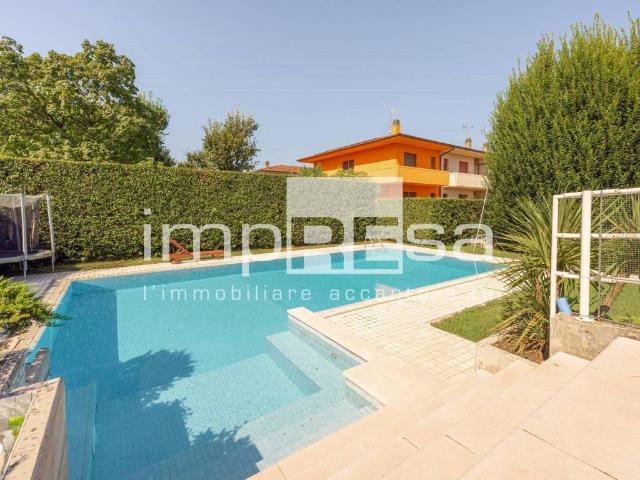 Villa in vendita a Azzano Decimo PN