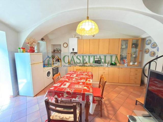 Villa in vendita a Azeglio TO