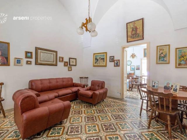 Villa in vendita a Botrugno LE