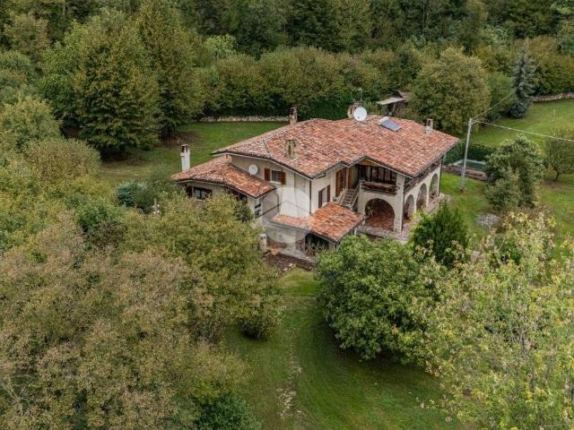 Villa in vendita a Botticino BS
