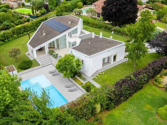 Villa in vendita a Botticino BS
