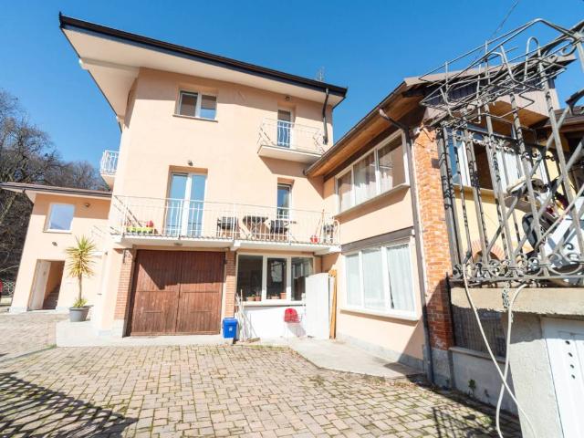 Villa in vendita a Boves CN