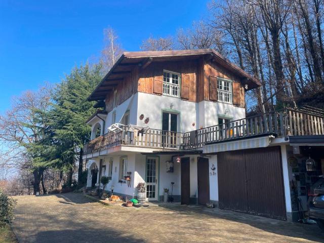 Villa in vendita a Boves CN