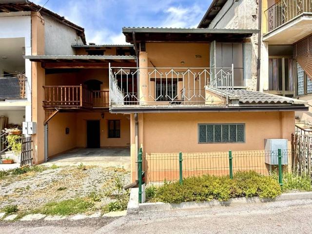 Villa in vendita a Boves CN