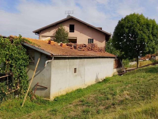 Villa in vendita a Boves CN