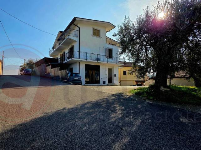 Villa in vendita a Boville Ernica FR