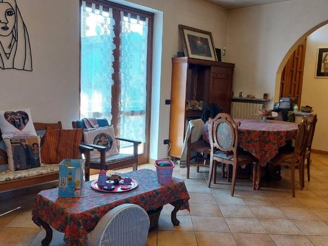 Villa in vendita a Boca NO