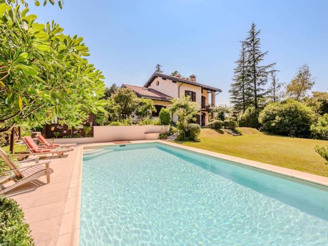 Villa in vendita a Bodio Lomnago VA