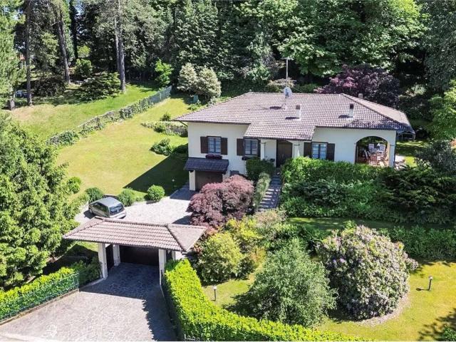 Villa in vendita a Bodio Lomnago VA