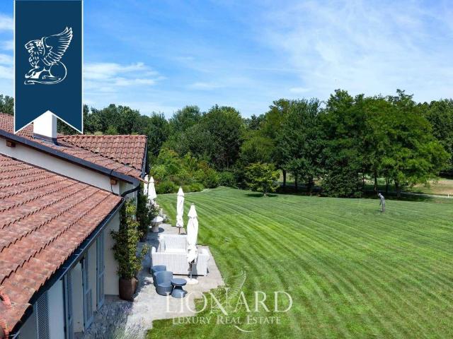 Villa in vendita a Bogogno NO