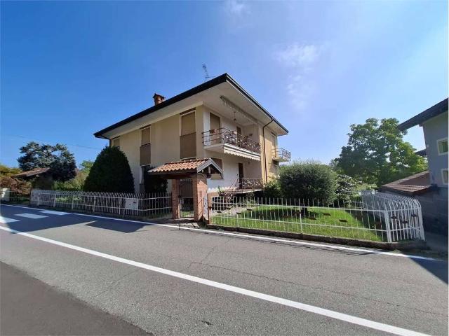 Villa in vendita a Bogogno NO