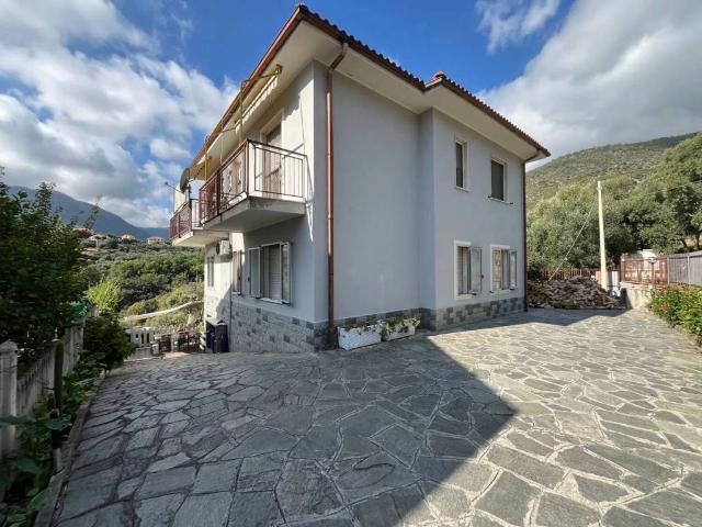 Villa in vendita a Boissano SV