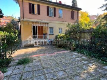 Villa in vendita a Bologna BO