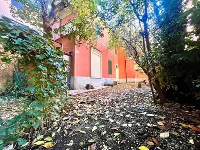 Villa in vendita a Bologna BO